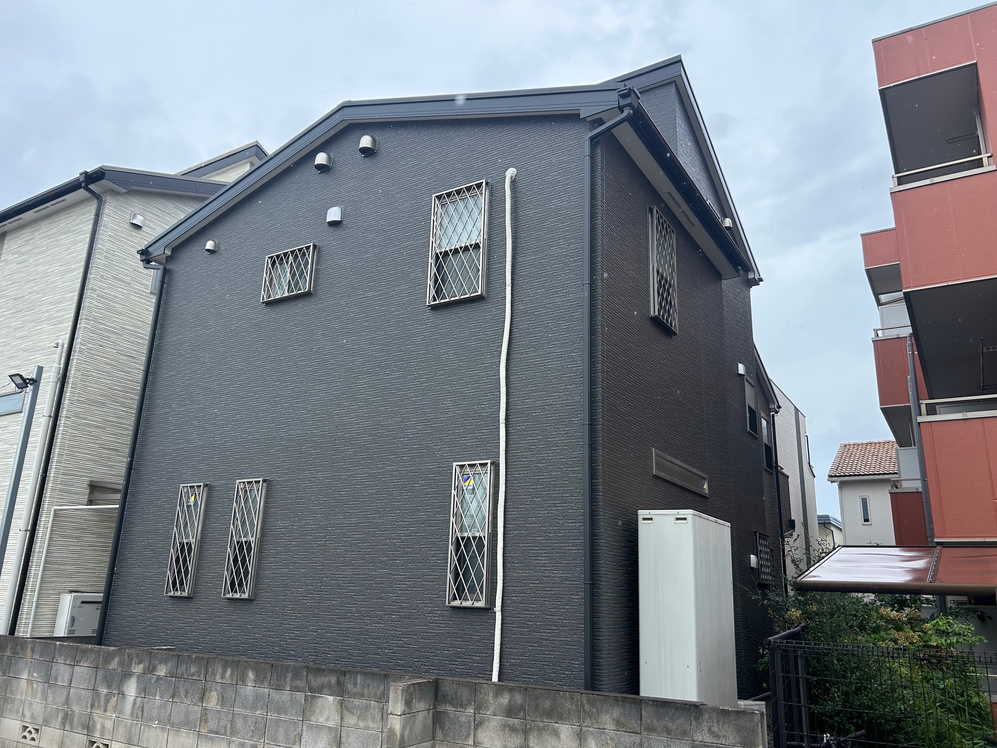 グレーカラーで洗練された上品なお家に！